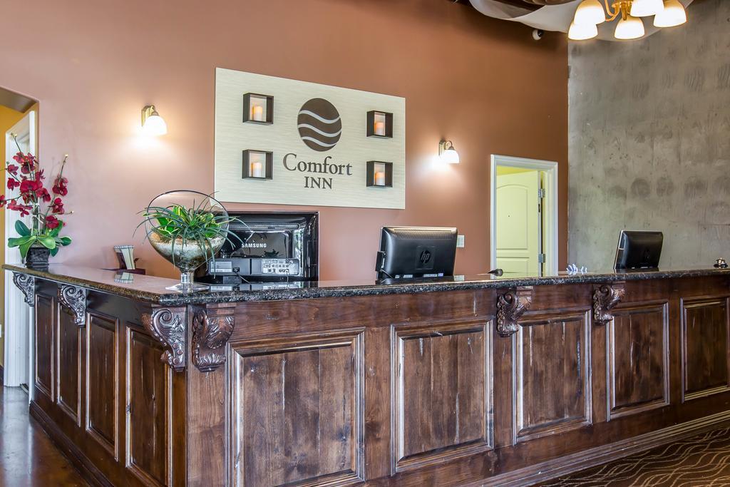 Comfort Inn Pomona Near Fairplex Екстер'єр фото