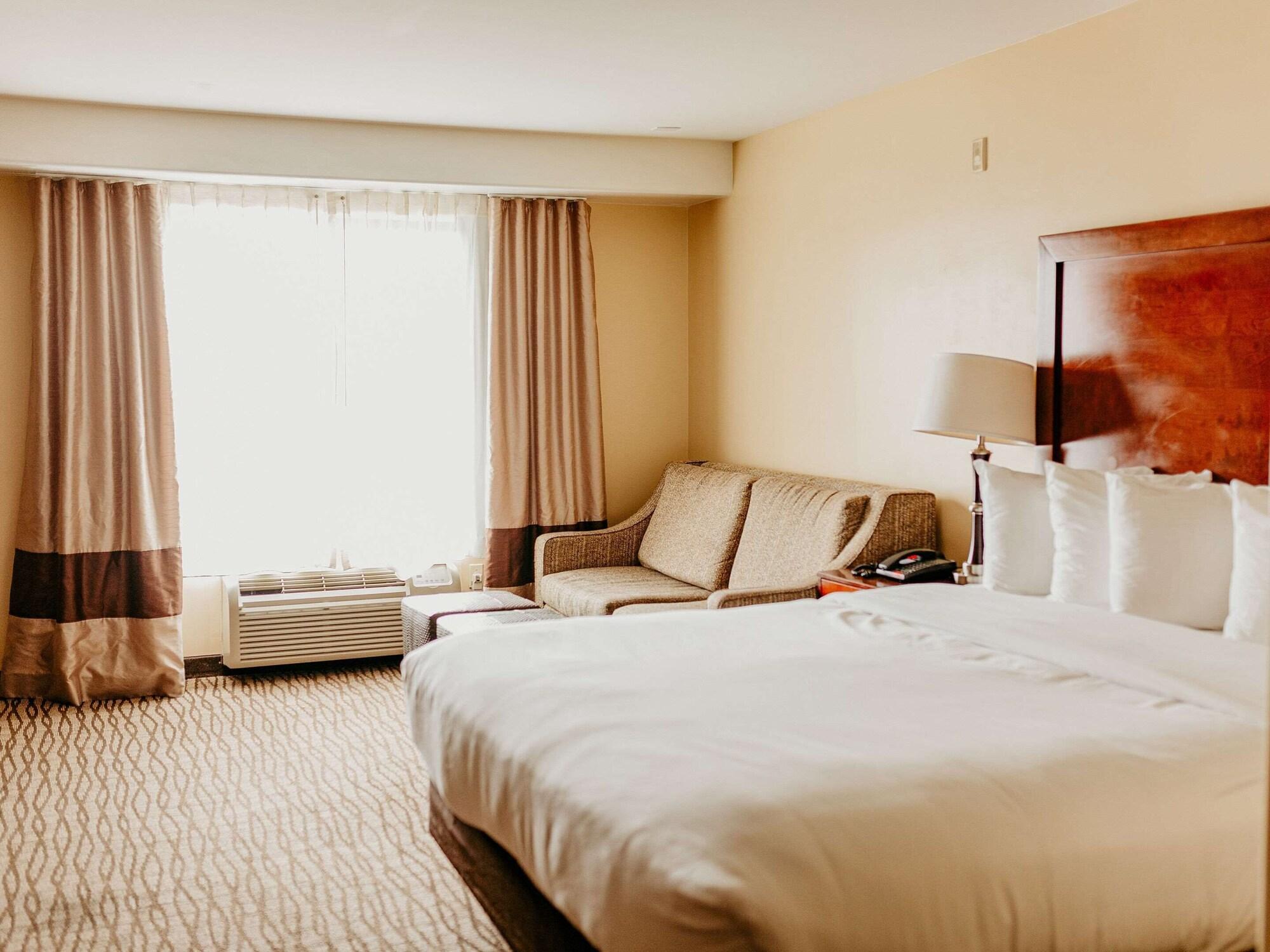 Comfort Inn Pomona Near Fairplex Екстер'єр фото