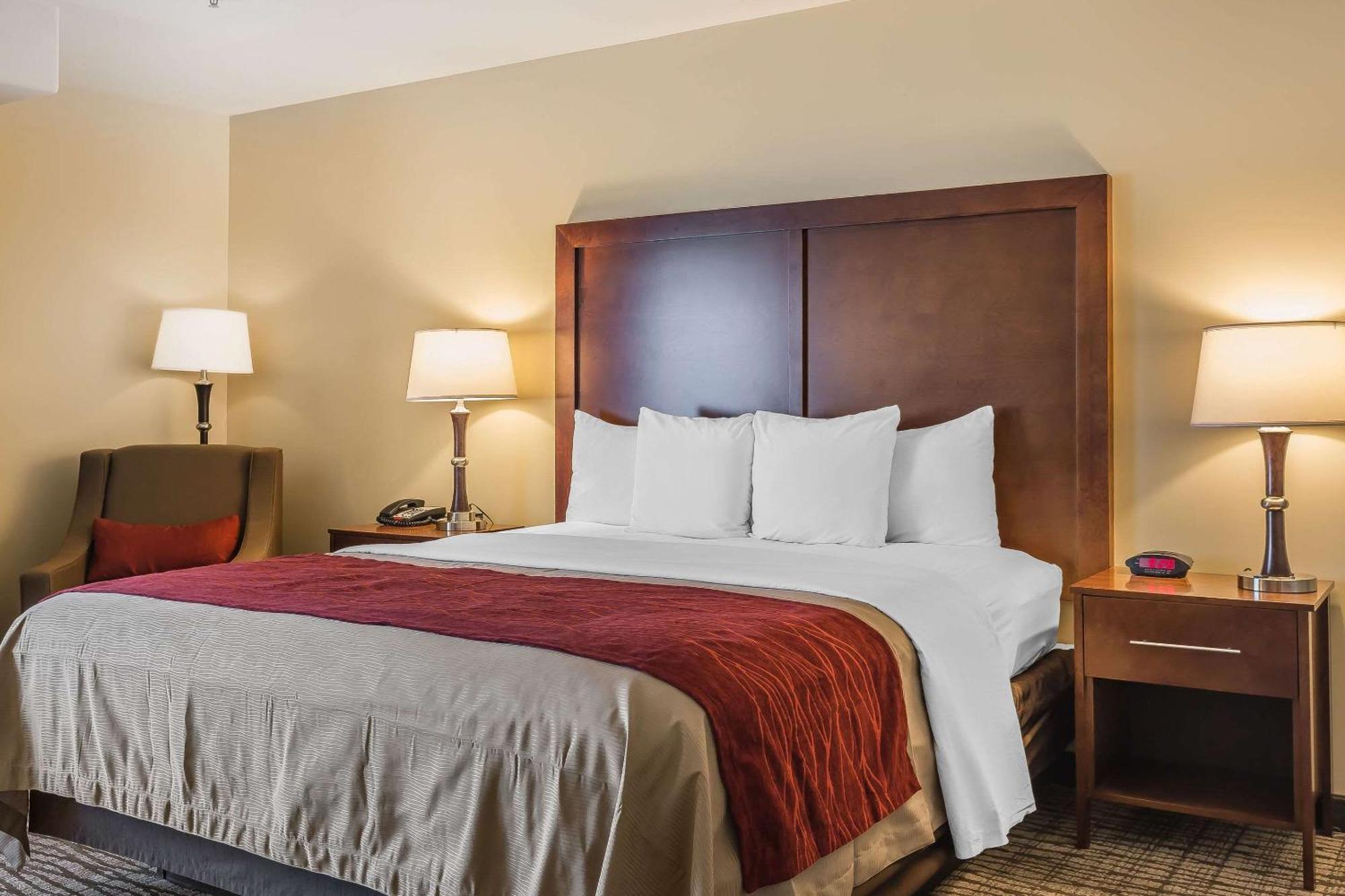 Comfort Inn Pomona Near Fairplex Екстер'єр фото