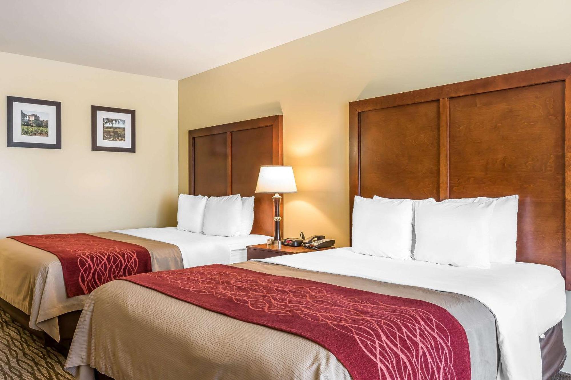 Comfort Inn Pomona Near Fairplex Екстер'єр фото